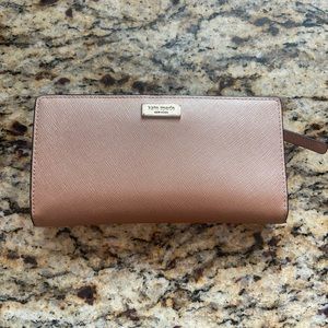 Kate Spade Rose Gold Wallet